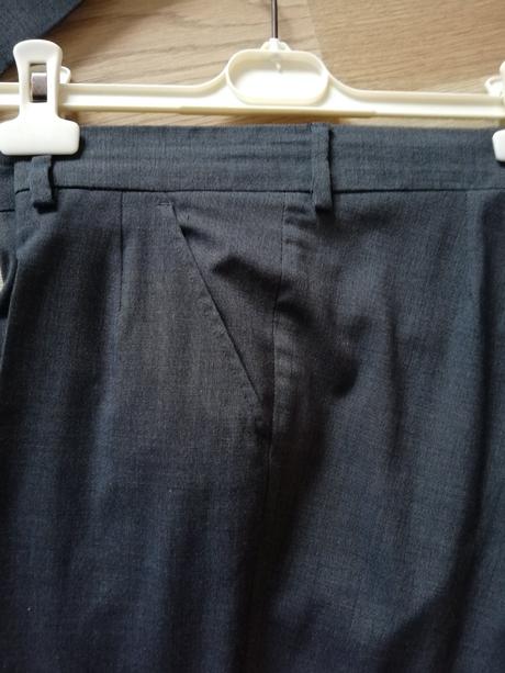 Sako  a nohavice, 52