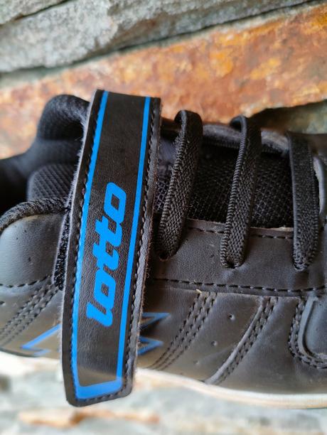 Vychádzková detská obuv zn. lotto, veľ.33, lotto,33