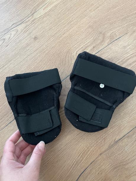 Chranice na kolena,