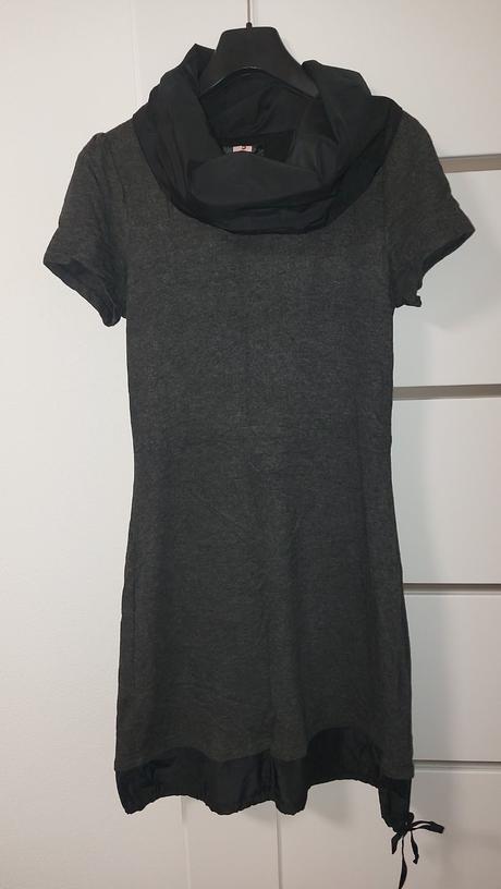 Nadherne saty passport, 38