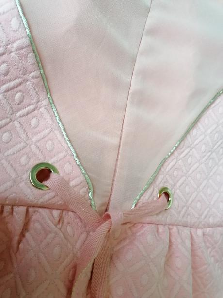 Krásne značkové šaty, naf naf,38