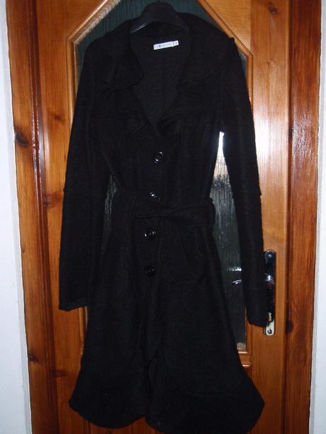 Vyskusany kabat sveter, s