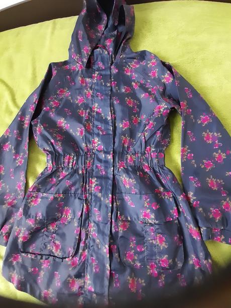 Detska vetrovka, 152