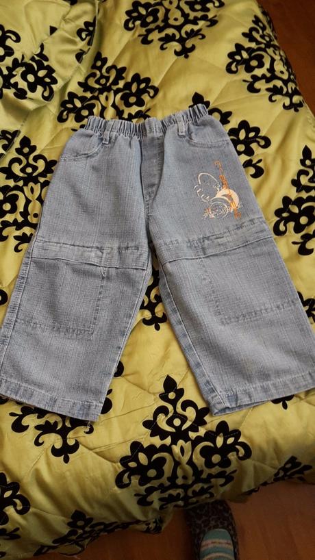 Trištvrťove nohavice, 122