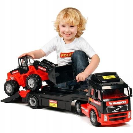 Polesie veľký kamión s nakladačom mammoet,