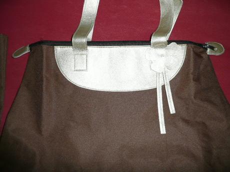 Krásna sada kabeliek+ tasticka+klucenka, 