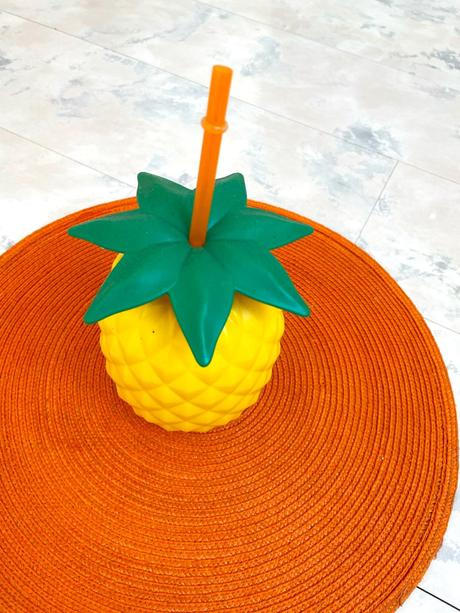 Plážový/cestovný pohár so slamkou ananás,