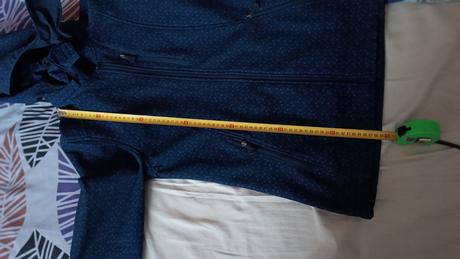 Prechodná vetrovka, s