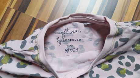 Pyžamo, reserved,98