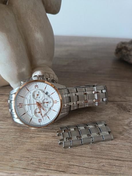 Jaques lemans hodinky 1857i, 