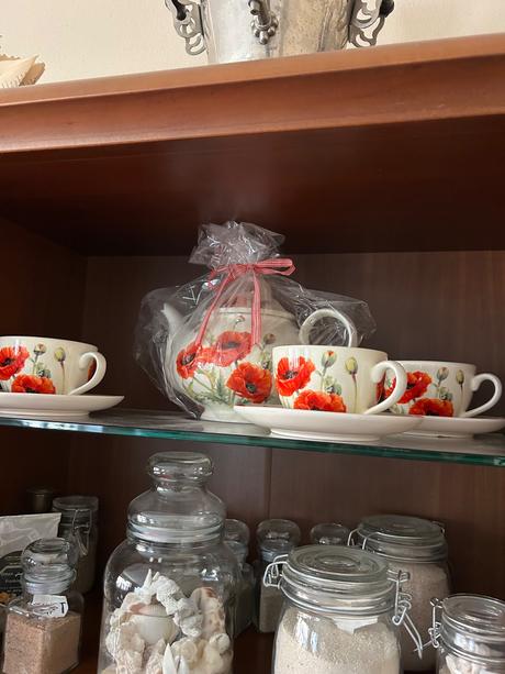 Čajova súprava vlčie maky, 