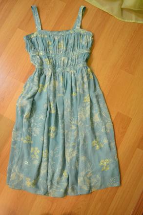 Krásne midišaty pre objem prs s/m, m