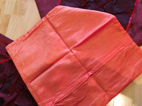 Zavesy+obrusy+vankuse,