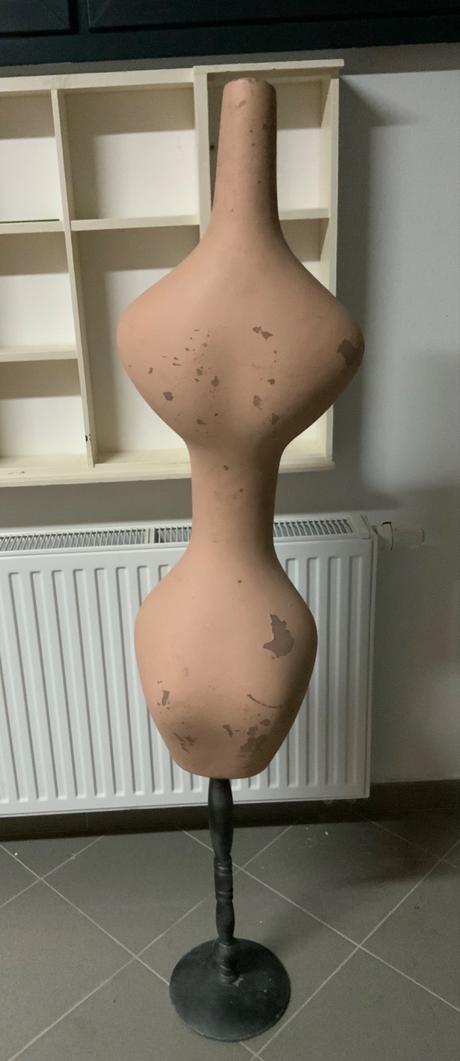 Vintage / stará manekyna, 