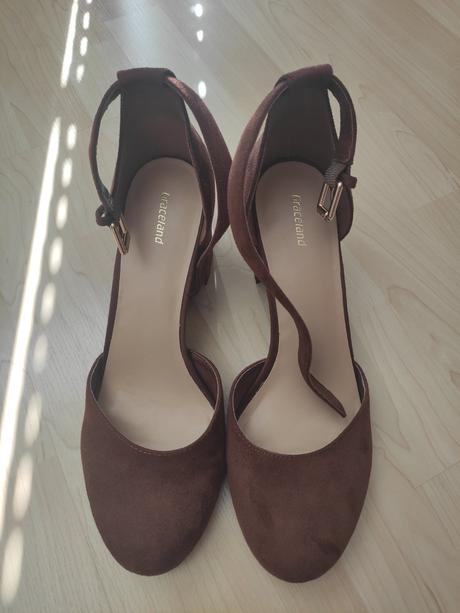 Lodičky, graceland,41