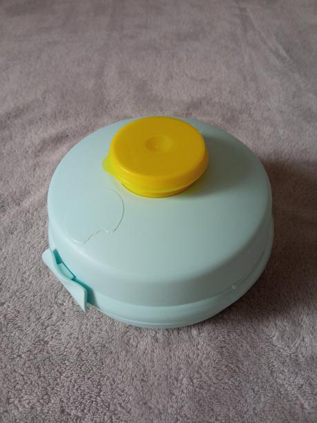 Tuperware dóza na burger,