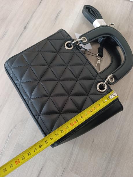 Pekná "tote" kabelka, sinsay