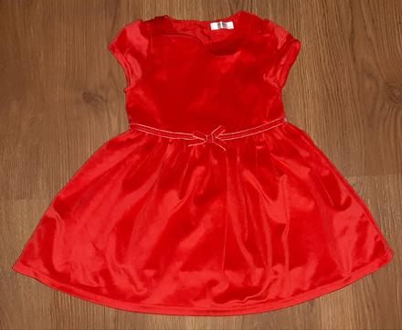 Vianočné šaty, 80