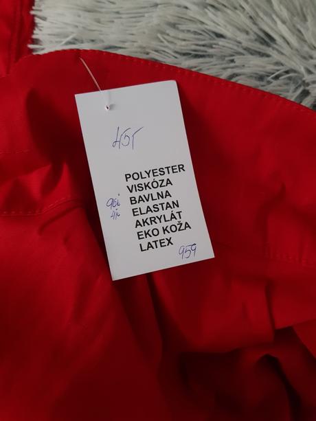 Predlzena kosela s volanom, m / s / xs