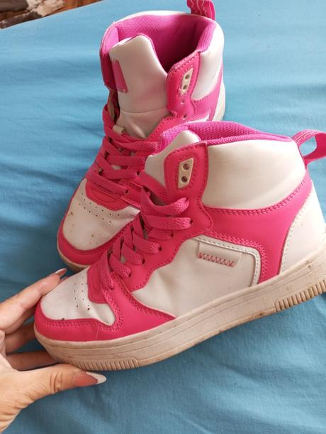 Vyššie tenisky, graceland,36