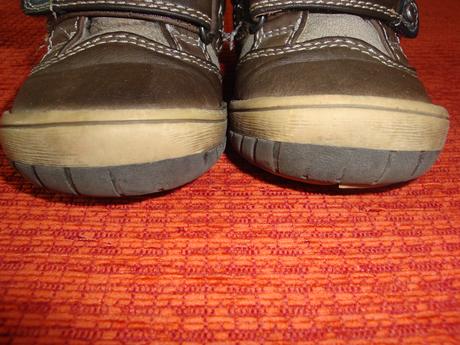 Oteplené topánky, baťa,22