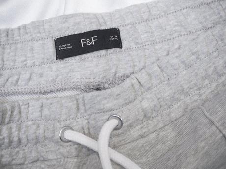 Kvalitné teplákové kraťasy f&f, f&f,46
