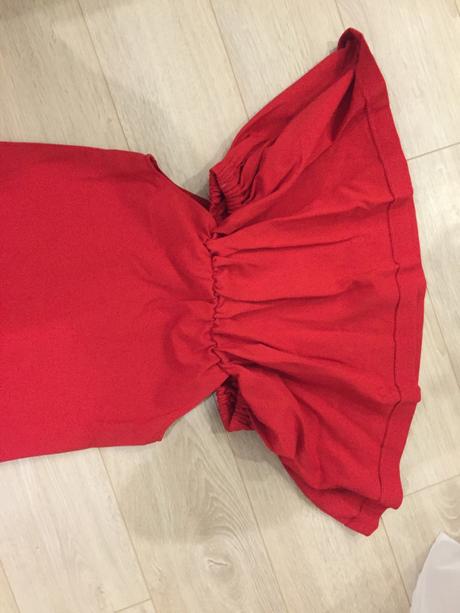 Šaty alebo tunika, m