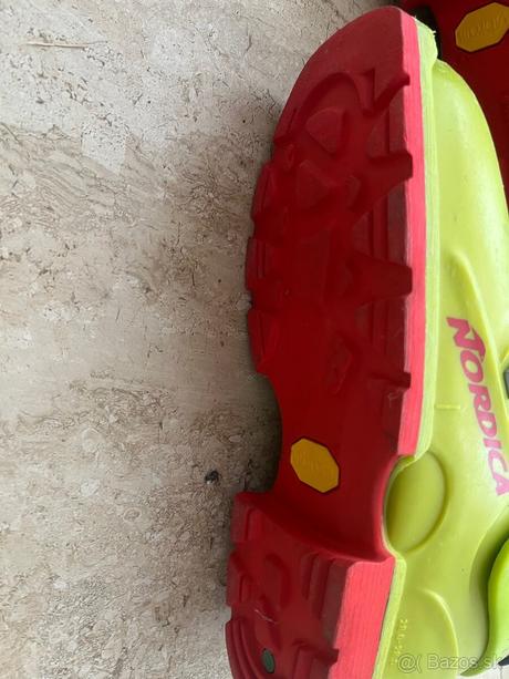 Skialpové lyžiarky, nordica,28