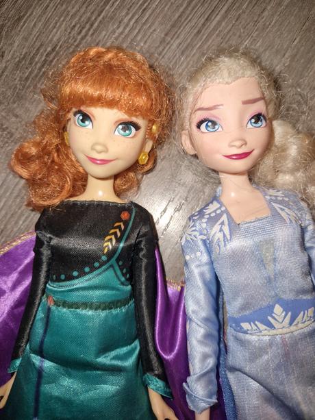 Bábiky frozen, 