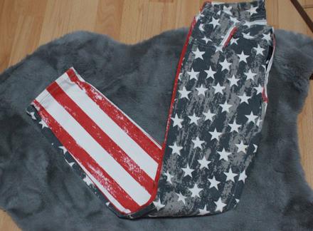Nohavice s usa vlajkou, s