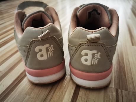 Tenisky, authority,34