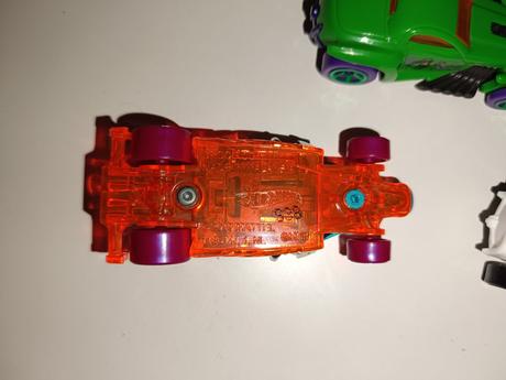 Hot wheels auta 5ks,