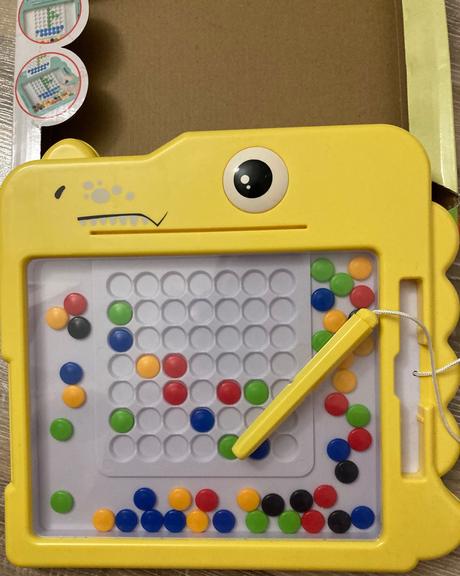 Magnetická kreatívna tabuľa, 