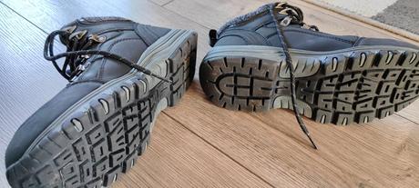 Bench turisticke topánky, 38