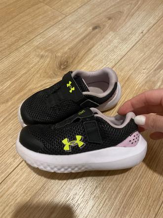 Under armour tenisky, under armour,25