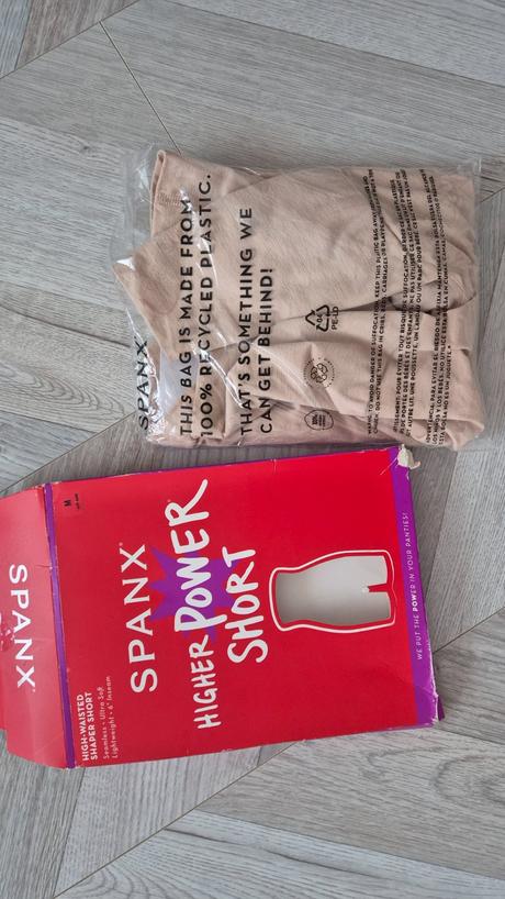 Spanx sťahovacie prádlo, m