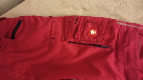 Kapsacove nohavice, 146