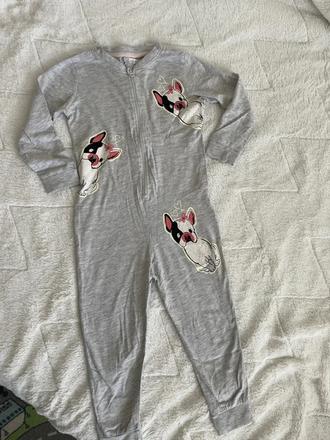 Pyžamo lupilu, lupilu,98