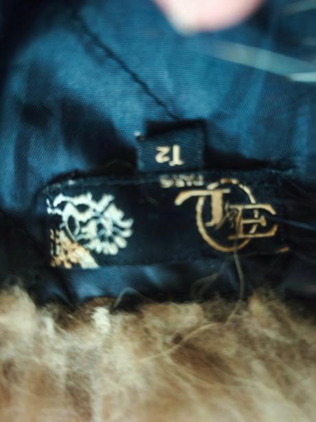 Nádherná vesta s líšky myvalovej, s