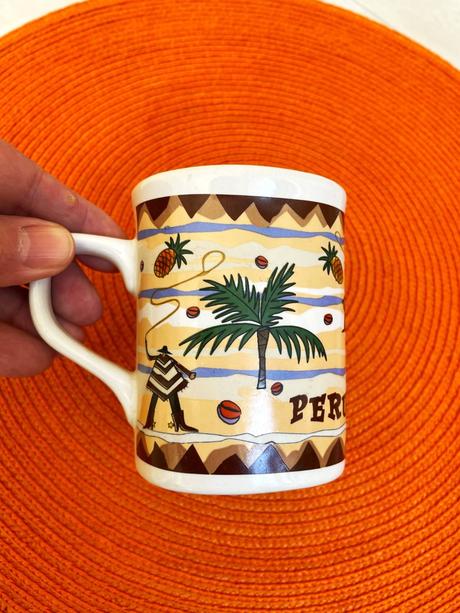 Porcelánové etno hrnčeky,