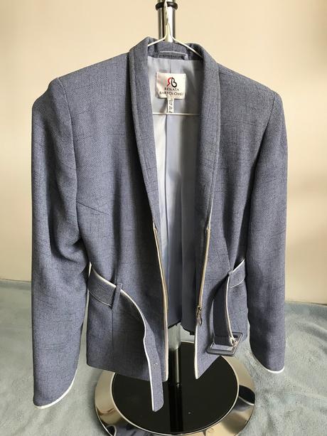 Elegantné dámske sako, s