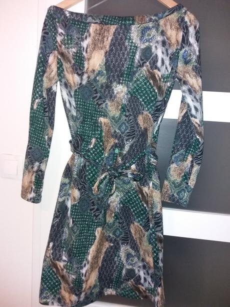 Pekné elegantné šaty, chantall,38