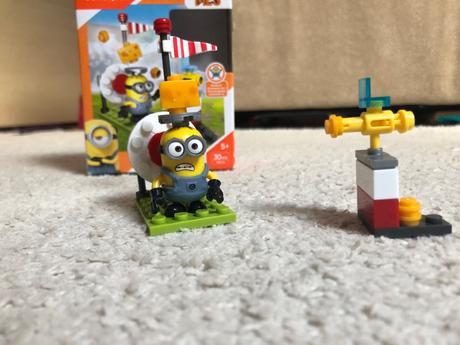 Mega stavebnica - mimoni - syrova strelnica,