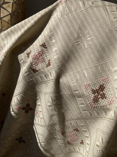 Obrus krémový -priemer-175 cm,, 