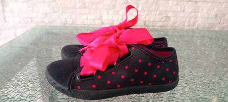 Krásne platenky tenisky cvicky ccc, 30