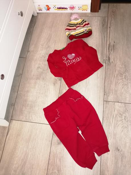 Tepláčky primigi, tričko benetton, 80