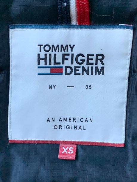 Paperova zimna bunda, tommy hilfiger,xs