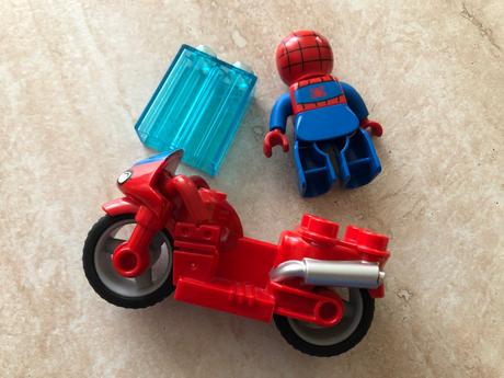 Lego duplo spiderman na motorke, top stav, 