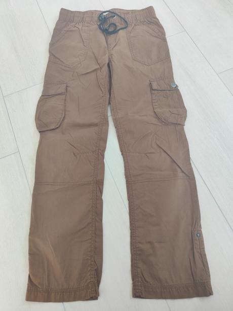 Predám kapsacove nohavice, f&f