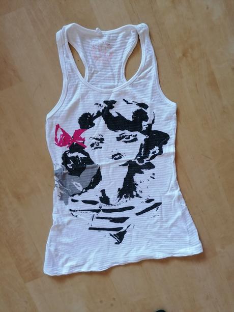 Tielko, veľ. 134, 134